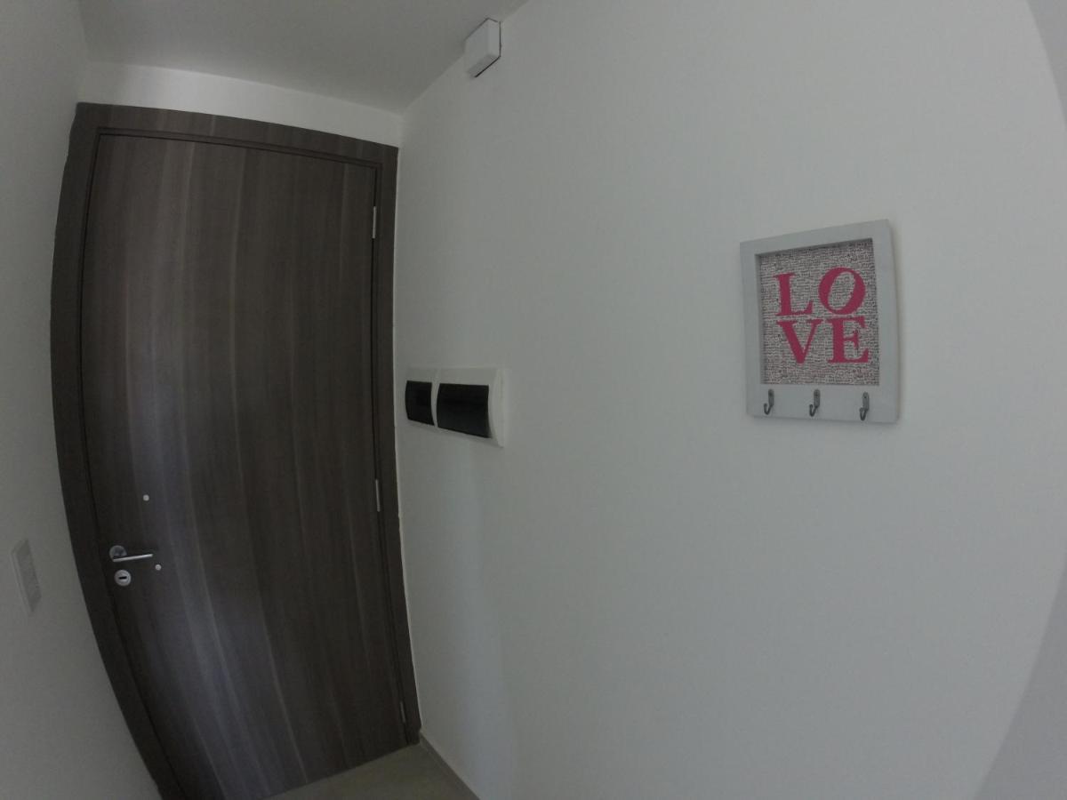 Bienes Reales - Fragueiro Status Apartamento Córdova Exterior foto